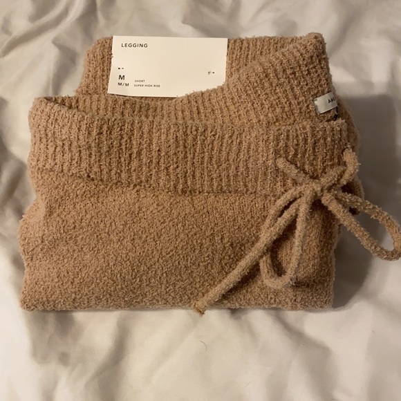 Cozy knit super high waisted legging petite - Picture 3 of 5